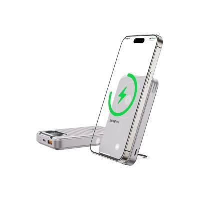 پاوربانک وایرلس توتو مدل PB-1007 با ظرفیت 10000 میلی‌آمپر و مگ‌سیف